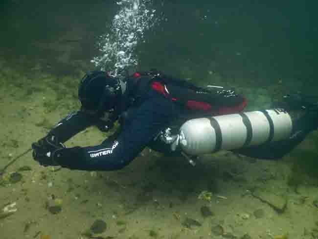 Sidemount Tauchen mit Carsten Heßling Sidemount Tauchen mit Carsten Heßling