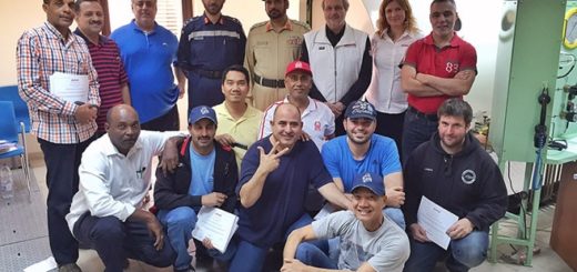 DAN Europe schult die Polizei von Dubai